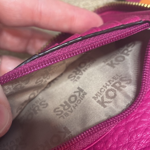USED - Michael Kors Pink Leather Wallet - Picture 7 of 10
